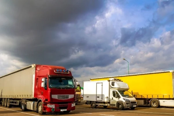Adana Karapürçek Nakliyat Ambarları